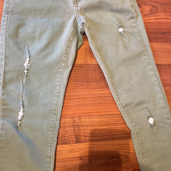 Skinny jeans - Picture 2 of 3